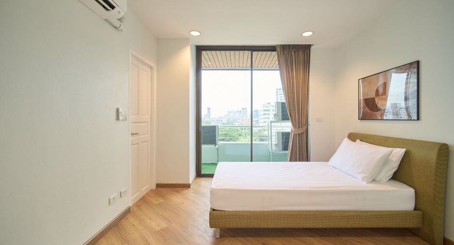 À louer 3 chambres condo à Chatuchak, Bangkok
