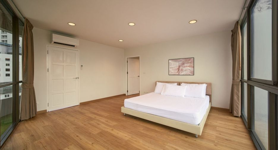 À louer 3 chambres condo à Chatuchak, Bangkok