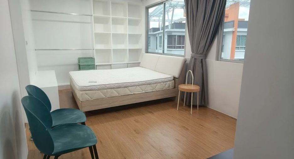 Wohnung zum Kauf mit 1 Zimmer in Bang Na, Bangkok