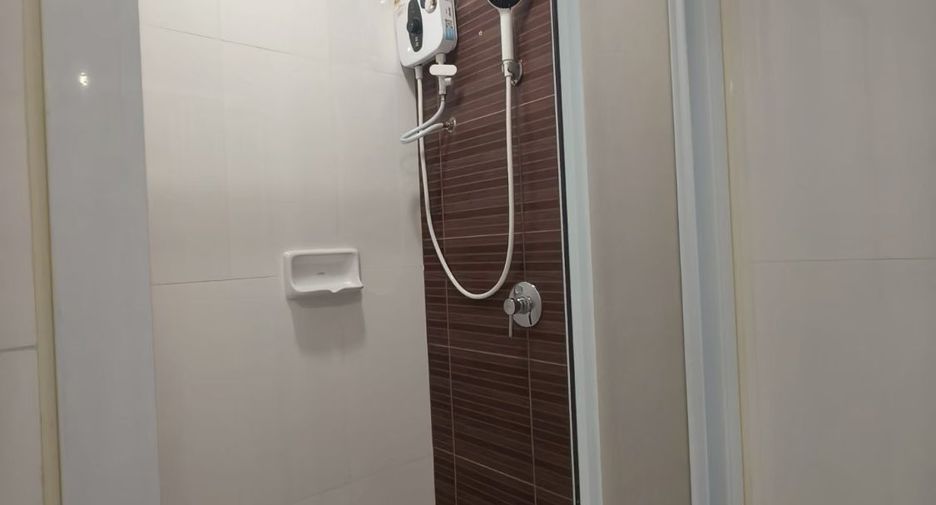 Wohnung zum Kauf mit 1 Zimmer in Bang Na, Bangkok