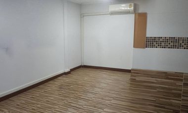 For sale 2 bedrooms house in Bang Kapi, Bangkok