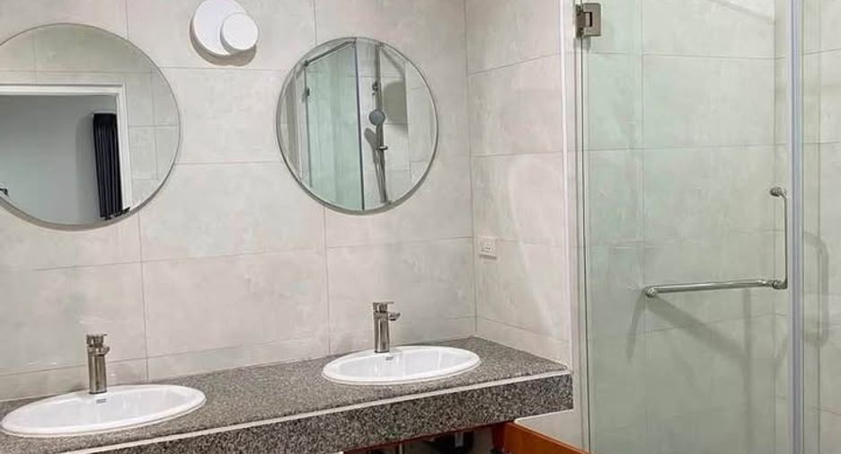 For rent 2 bedrooms house in Bang Lamung, Chonburi