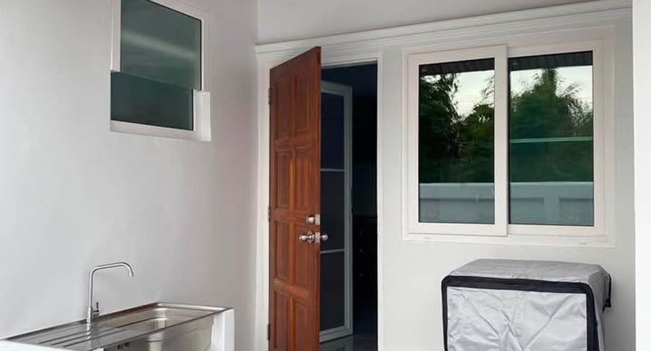 For rent 2 bedrooms house in Bang Lamung, Chonburi