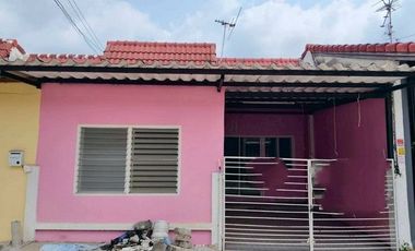 For sale 2 bedrooms townhouse in Thanyaburi, Pathum Thani