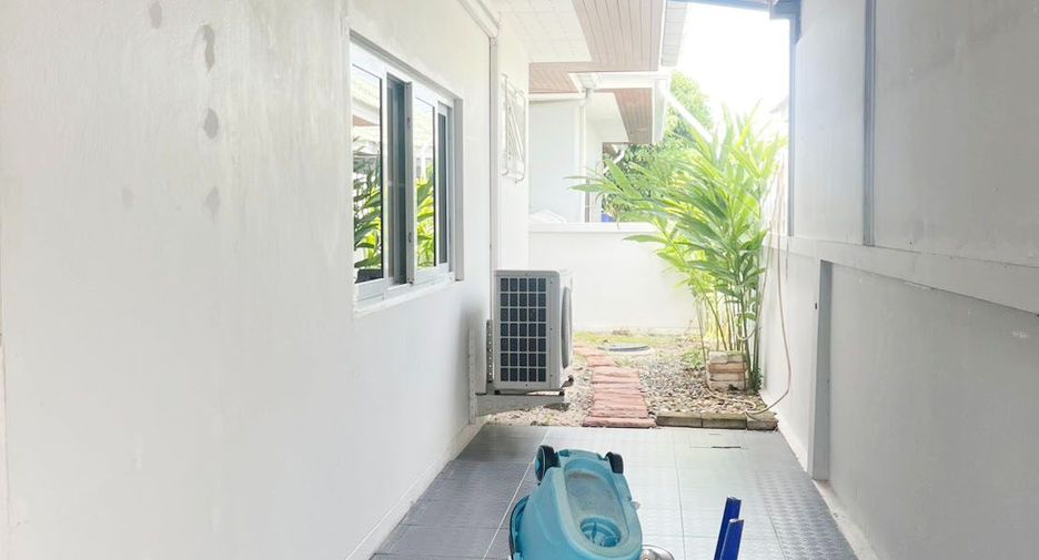 À louer 2 chambres maison à Bang Lamung, Chonburi