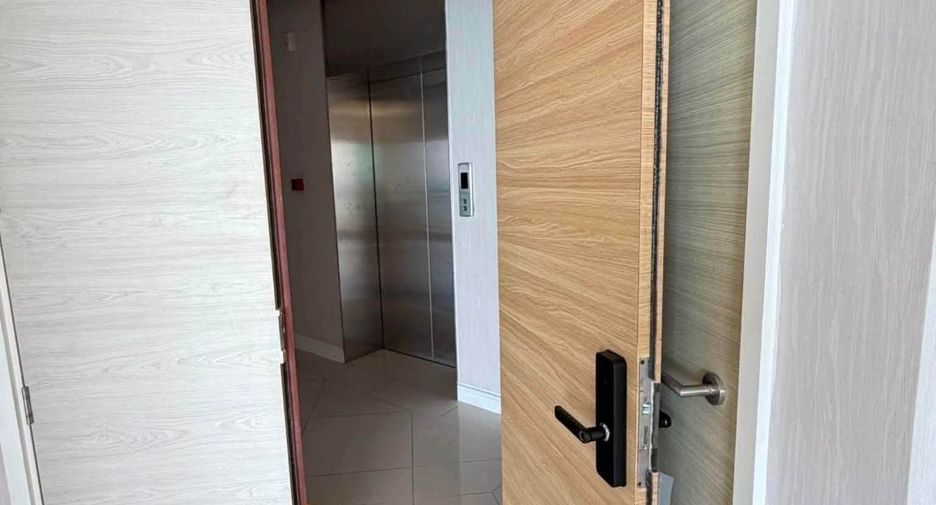 À louer 3 chambres condo à Jomtien, Pattaya