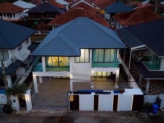 出售 5 卧室 别墅 在 Bang Lamung, Chon Buri