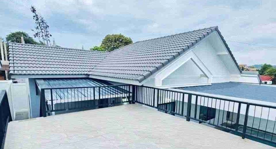 For rent 3 bedrooms villa in Huay Yai, Pattaya