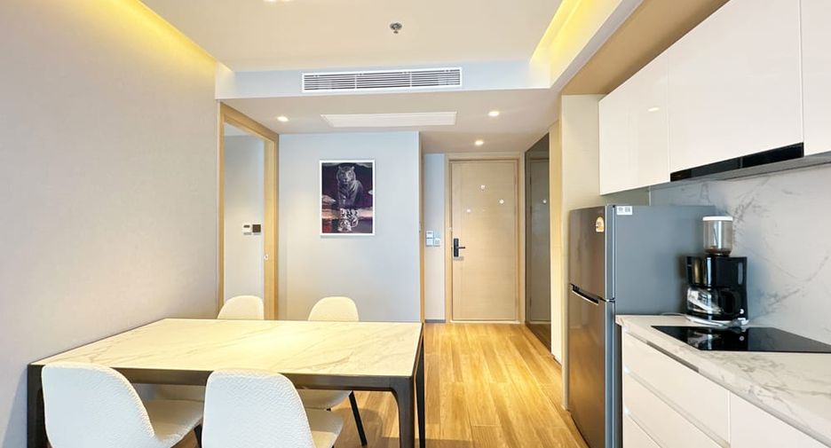 For rent 2 bedrooms condo in Bang Lamung, Chonburi