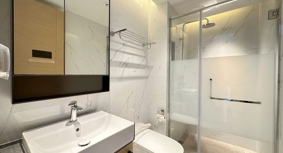 For rent 2 bedrooms condo in Bang Lamung, Chonburi
