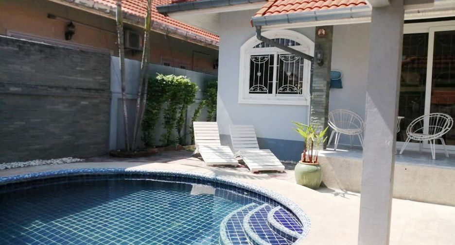 For rent 3 bedrooms villa in Bang Lamung, Chonburi