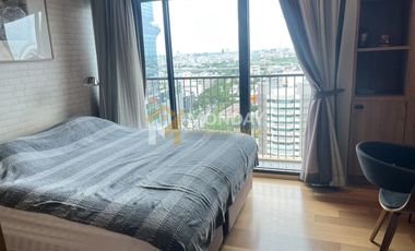 For sale 1 bed condo in Ratchathewi, Bangkok