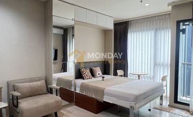 À vendre 1 chambre condo à Huai Khwang, Bangkok