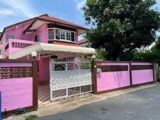À louer 3 chambres maison à Bang Bua Thong, Nonthaburi