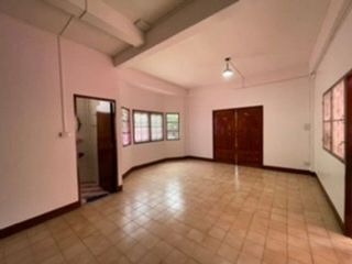 À louer 3 chambres maison à Bang Bua Thong, Nonthaburi