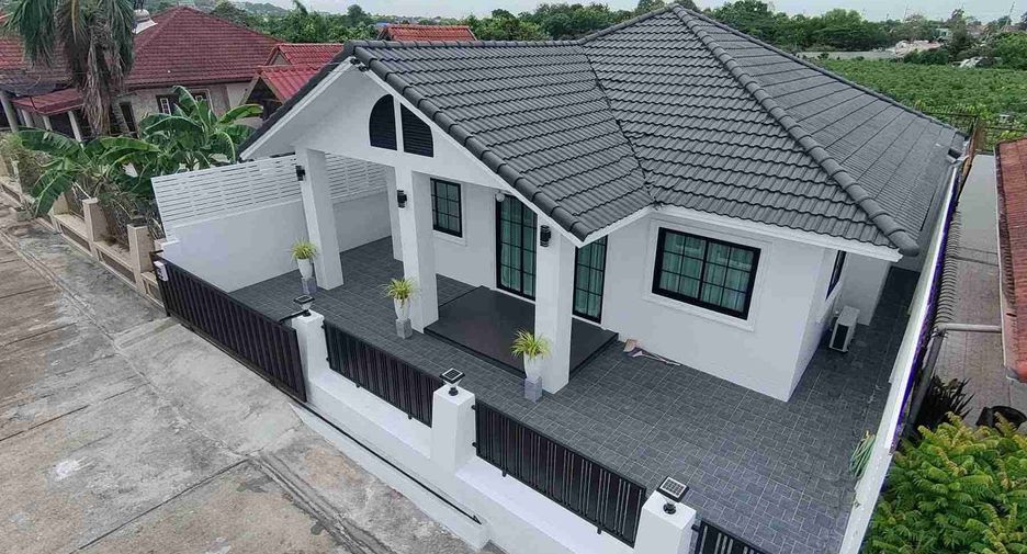 For sale 3 bedrooms house in Bang Lamung, Chonburi