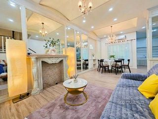 For rent 3 ベッドルーム house in Yan Nawa, Bangkok