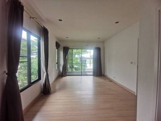 Casa en venta de 1 habitaciones en Thanyaburi, Pathum Thani