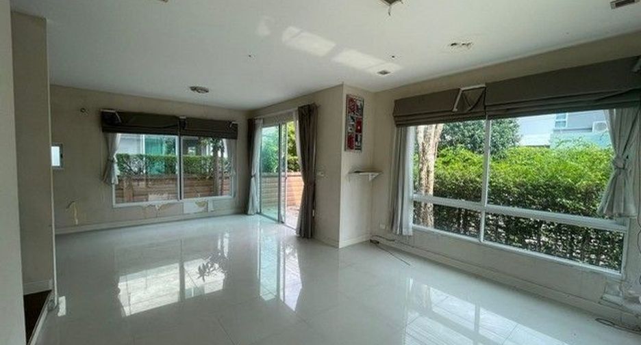 À vendre 3 chambres maison à Mueang Pathum Thani, Pathum Thani