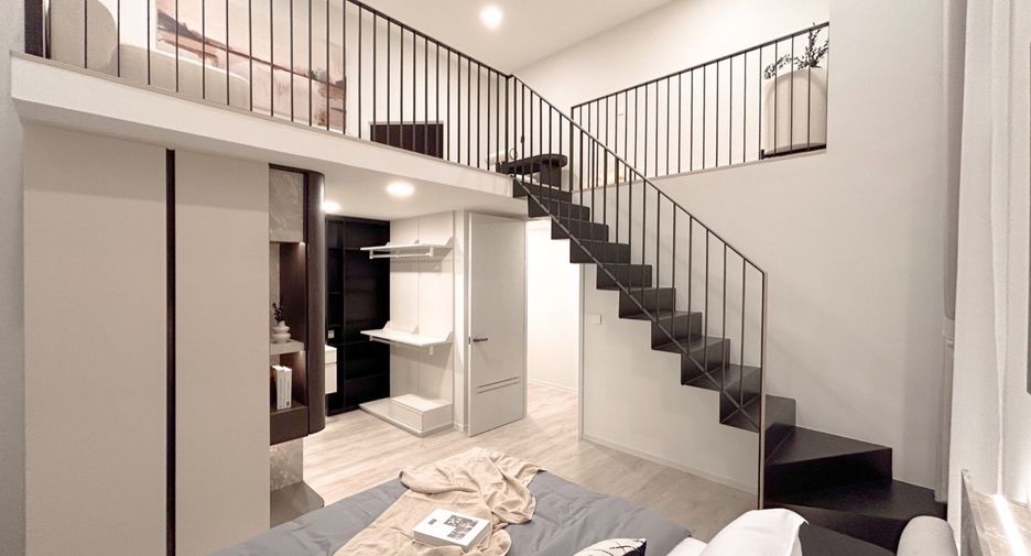 For rent 4 bedrooms house in Saphan Sung, Bangkok