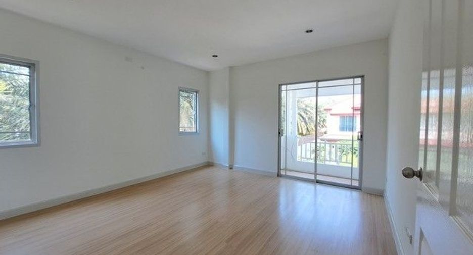 For sale 3 ベッドルーム house in Thanyaburi, Pathum Thani