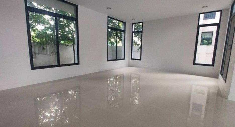 For sale 3 ベッドルーム house in Lam Luk Ka, Pathum Thani