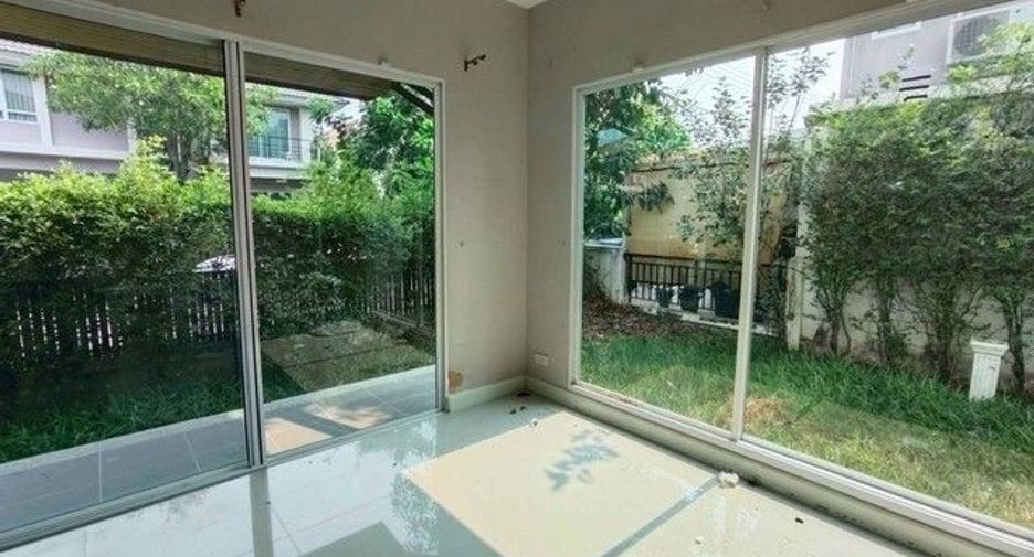 For sale 4 ベッドルーム house in Thanyaburi, Pathum Thani