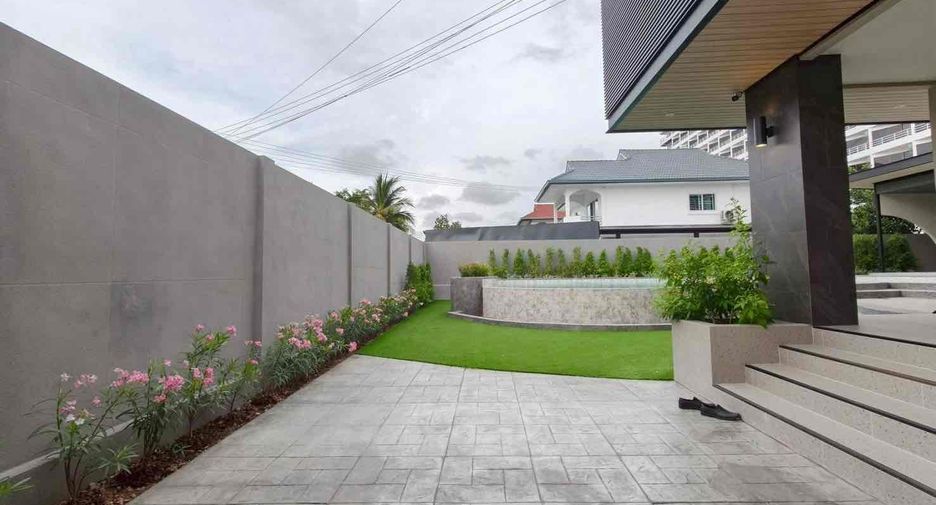 For rent 3 bedrooms villa in Jomtien, Pattaya