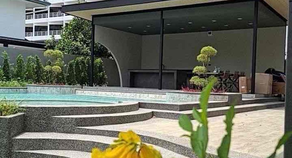For rent 3 bedrooms villa in Jomtien, Pattaya