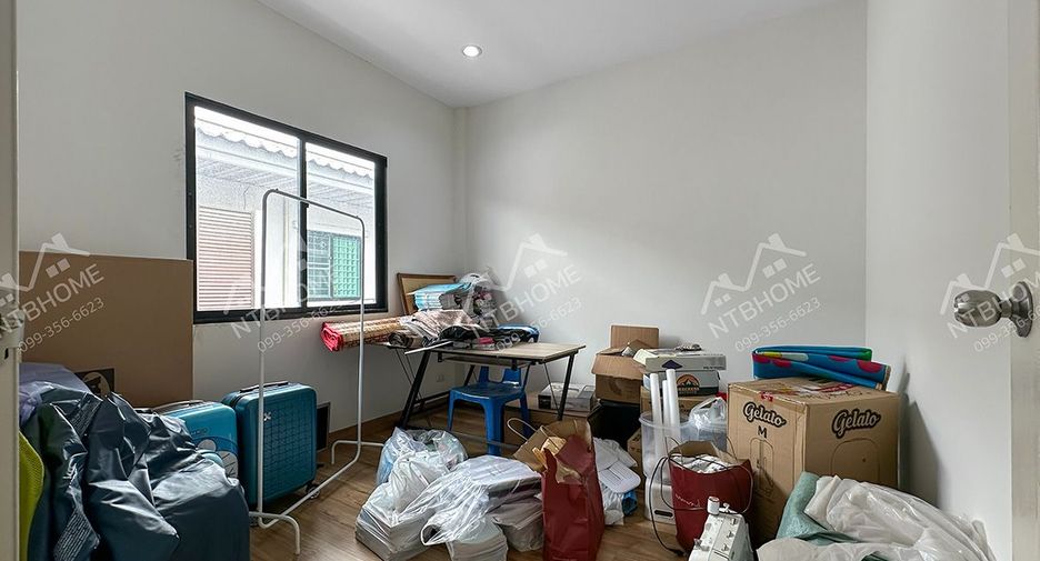 For sale 3 ベッドルーム townhouse in Bang Bua Thong, Nonthaburi