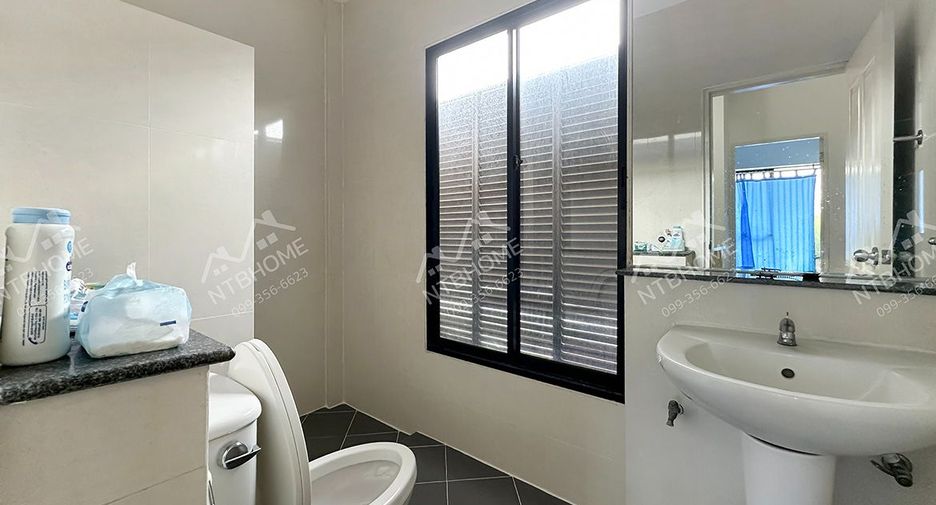 For sale 3 ベッドルーム townhouse in Bang Bua Thong, Nonthaburi