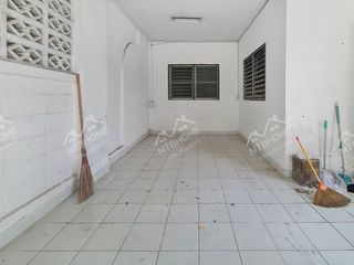 Reihenhaus zur Miete und zum Kauf mit 3 Zimmer in Mueang Nonthaburi, Nonthaburi