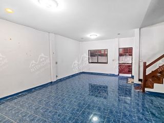 Reihenhaus zur Miete und zum Kauf mit 3 Zimmer in Mueang Nonthaburi, Nonthaburi