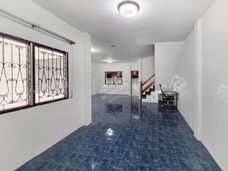 For rent そして for sale 3 ベッドルーム townhouse in Mueang Nonthaburi, Nonthaburi