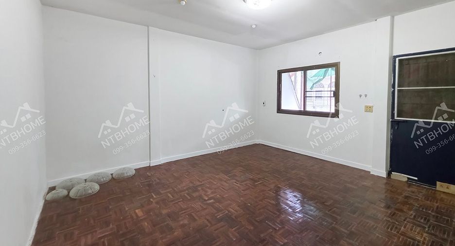 For rent and for sale 3 bedrooms townhouse in Mueang Nonthaburi, Nonthaburi
