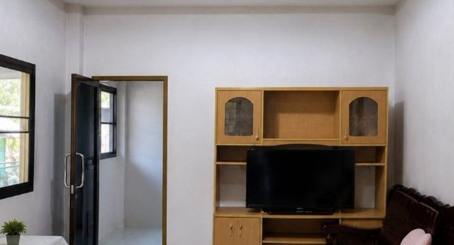 For sale 2 ベッドルーム house in Phatthana Nikhom, Lopburi