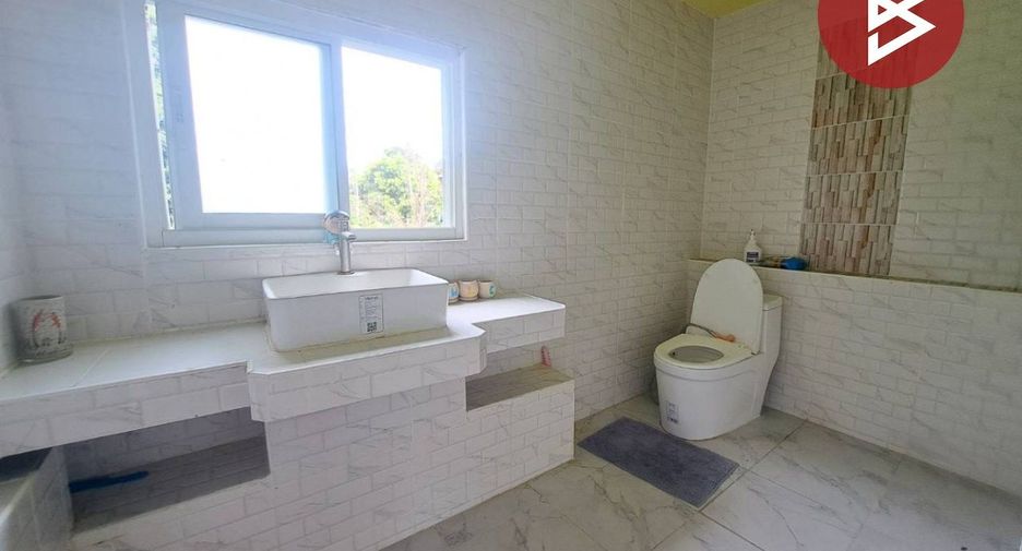 For sale 2 bedrooms house in Chum Saeng, Nakhon Sawan