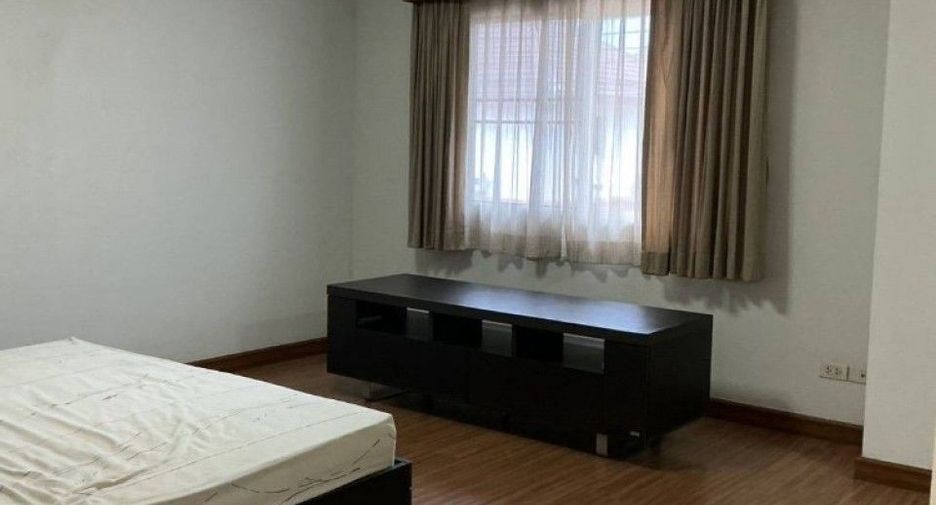 Haus zum Kauf mit 3 Zimmer in Ban Pho, Chachoengsao