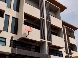 Gewerbefläche zum Kauf mit 3 Zimmer in Bang Bua Thong, Nonthaburi