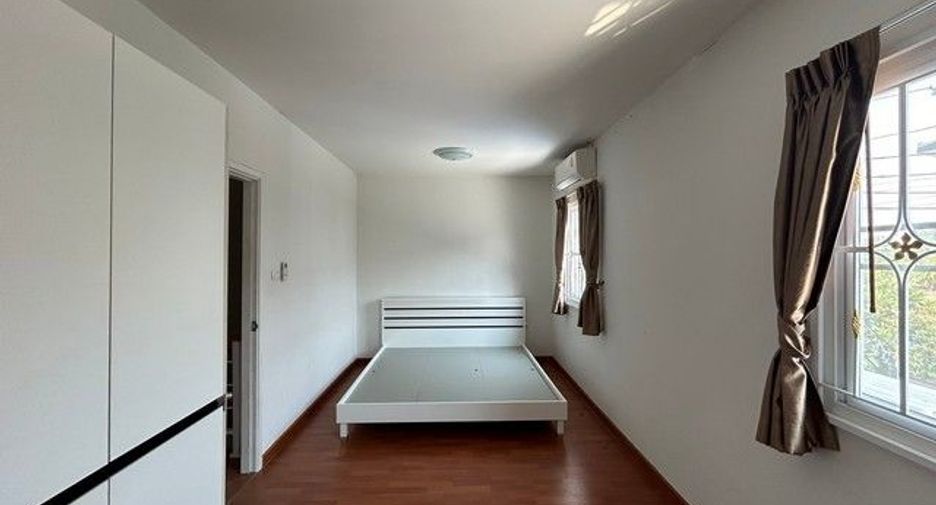 For sale 3 bedrooms townhouse in Bang Yai, Nonthaburi