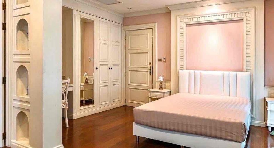 For rent 4 bedrooms villa in Jomtien, Pattaya