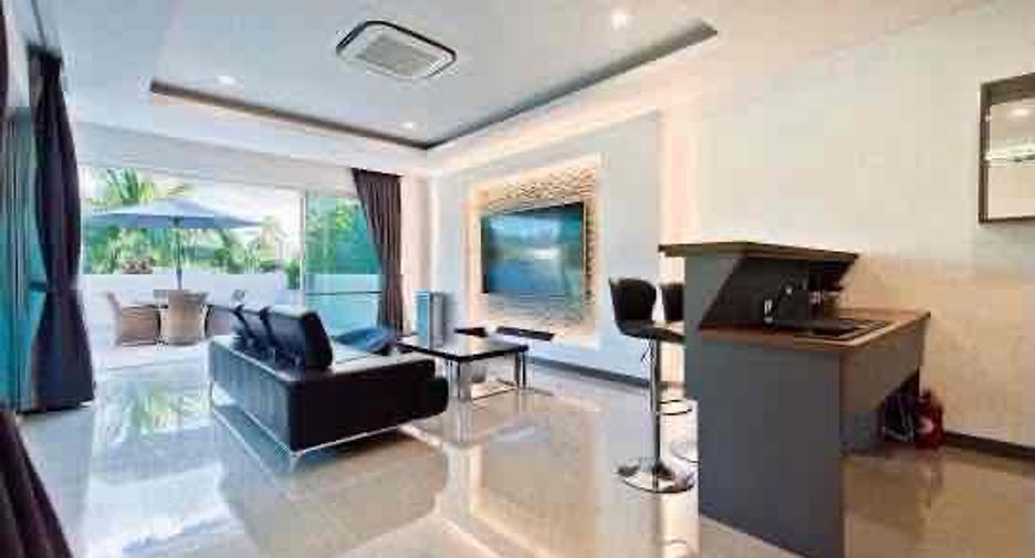 For rent 5 bedrooms villa in Bang Lamung, Chonburi