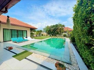 À louer 4 chambres villa à Bang Lamung, Chonburi