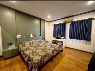 À louer 4 chambres villa à Bang Lamung, Chonburi