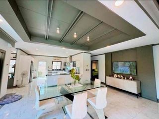 À louer 4 chambres villa à Bang Lamung, Chonburi