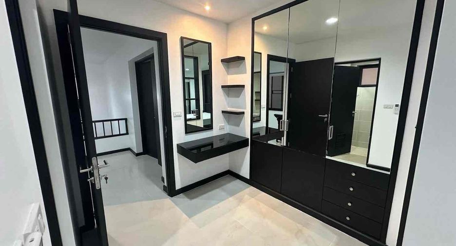 Villa zur Miete mit 4 Zimmer in Bang Lamung, Chonburi