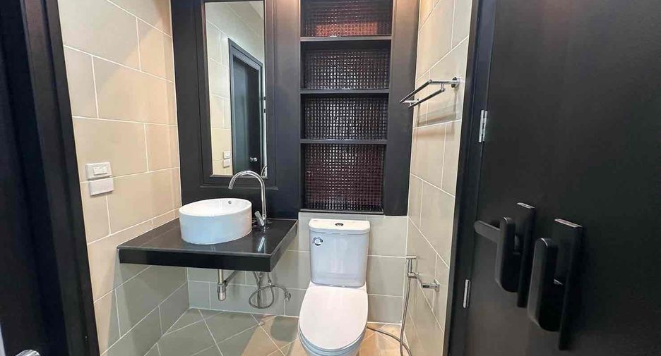 Villa zur Miete mit 4 Zimmer in Bang Lamung, Chonburi