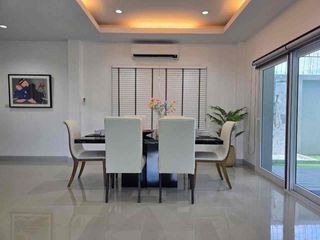 À louer 3 chambres villa à Bang Lamung, Chonburi
