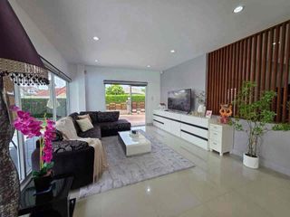 À louer 3 chambres villa à Bang Lamung, Chonburi