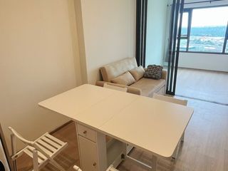 Condo en alquiler de 1 habitaciones en Khlong Toei, Bangkok